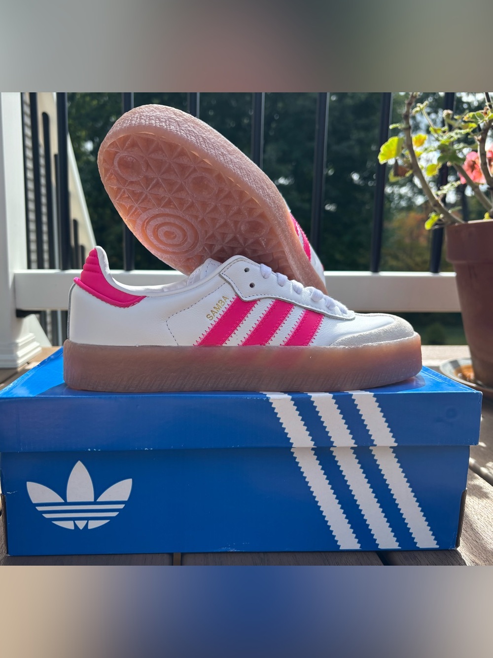 adidas Samba white/pink. Thick gum bottom. 6.5 youth or women’s 7.5.